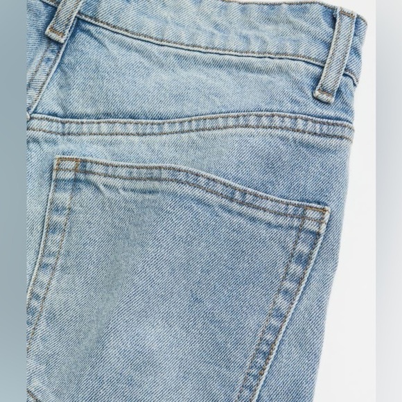 Light wash blue denim - Picture 2 of 2